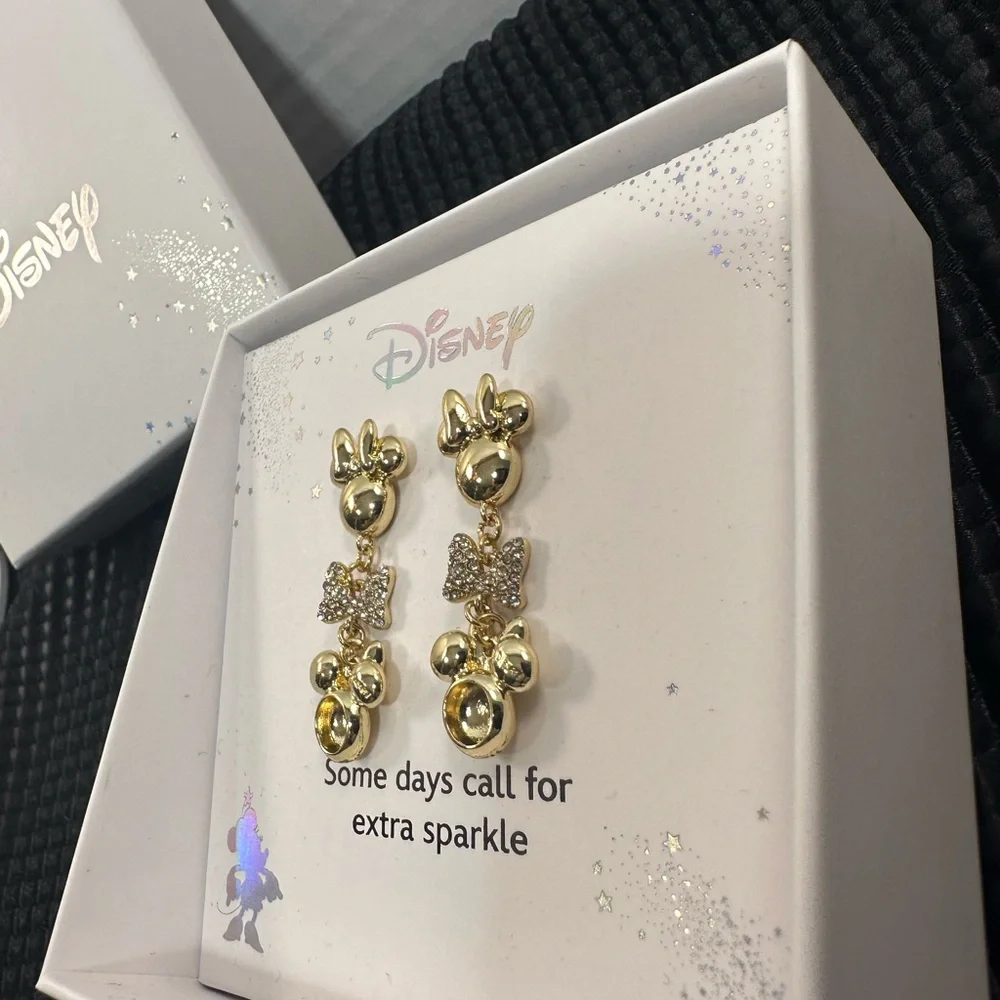 🆕Disney Gold Minnie Mouse Earrings